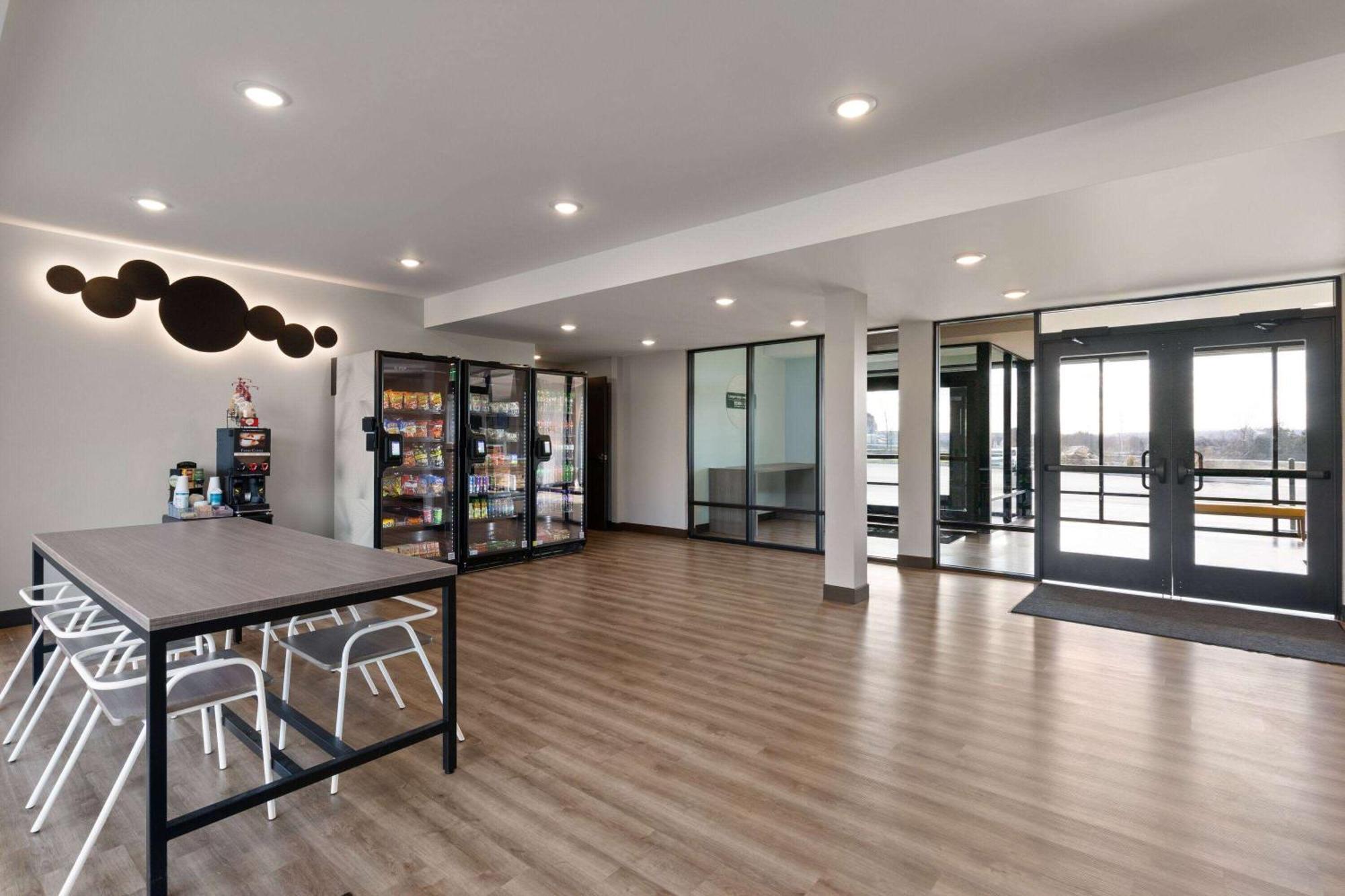 Echo Suites Extended Stay By Wyndham Nashville/ גאלאטין מראה חיצוני תמונה